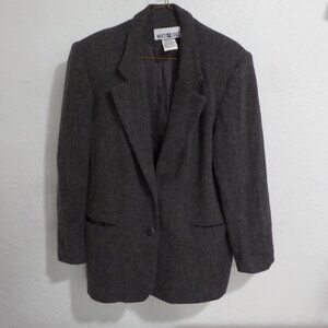 Women's Wool Blazer